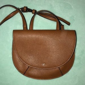 LC Lauren Conrad Cheval Saddle tan crossbody bag